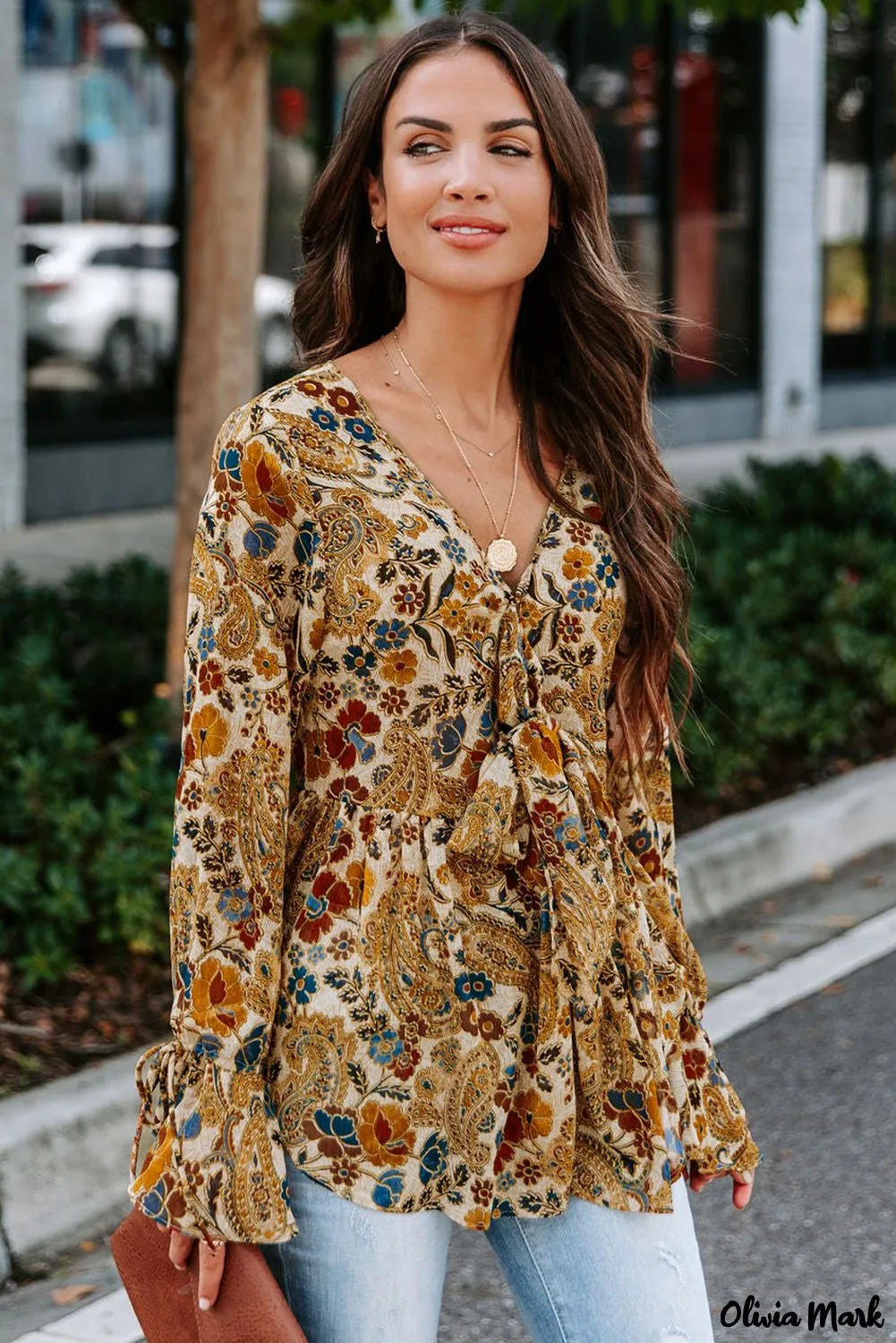 Deanwangkt - V-neck blouse with multicolored floral print